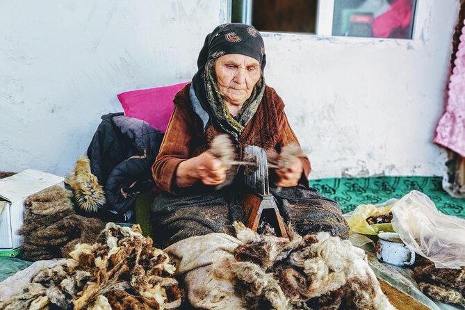 2 Day Hiking Homestay Tour in Remote Villages of Guba - Lunch in Griz and the long return to Baku