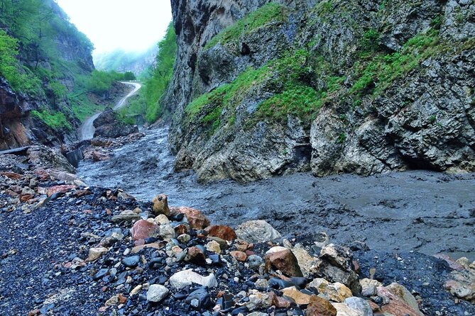 3-Day Hiking & Trekking Tour Remote Villages in Guba Azerbaijan - Transport, group size, and planning details