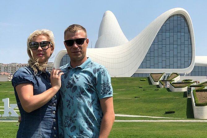 4 Hour Private Baku City Tour with Professional Guide - Why this four-hour format works in Baku