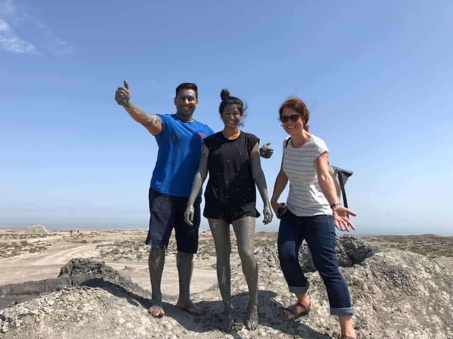 4-hr Gobustan & Mud Volcanoes Tour (Tickets Included) - The guide’s role beyond the monuments