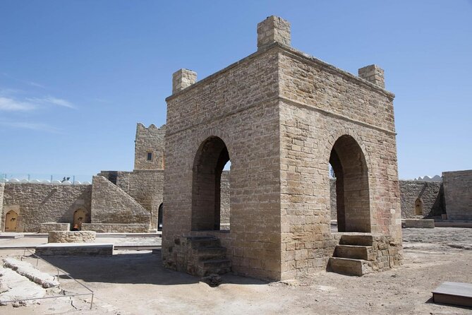 All inclusive! Qobustan, Mud Vulcano, Ateshgah & Yanardag Fire Mountain Tour - Qobustan: ancient carvings beyond Baku