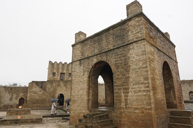 Ateshgah Fire Temple and Yanardag Fire Mountain Private Tour - What to expect at Yanardag Fire Mountain