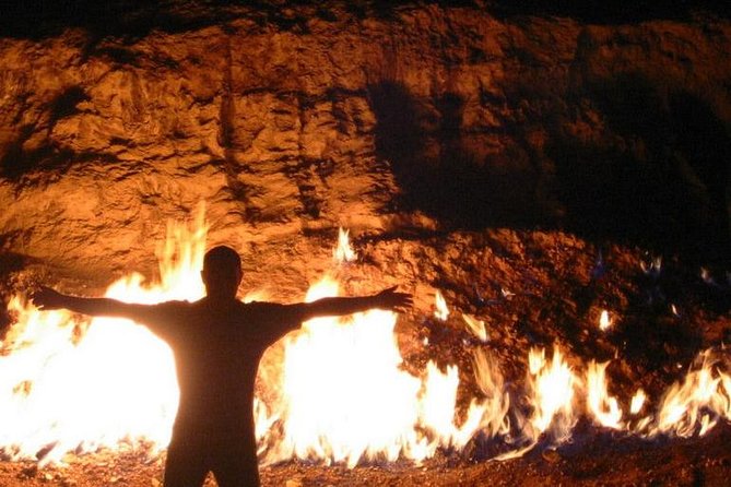 Ateshgah Fire Temple & Yanar Dag mountain (Group & Private) - Why this half-day Baku tour works