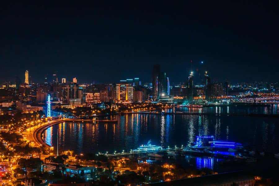 Azerbaijan: 4 days bestseller package - What makes this four-day package useful