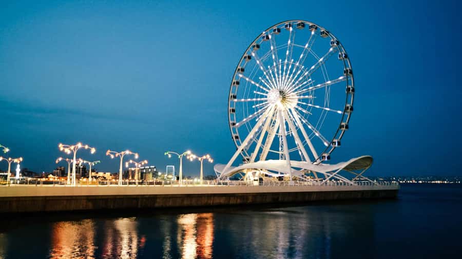 Baku: 2-Day City Highlights Tour - Flame Towers and Baku after dark