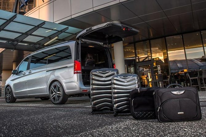 Baku Airport Private Transfer Service - The ride to your Baku accommodation