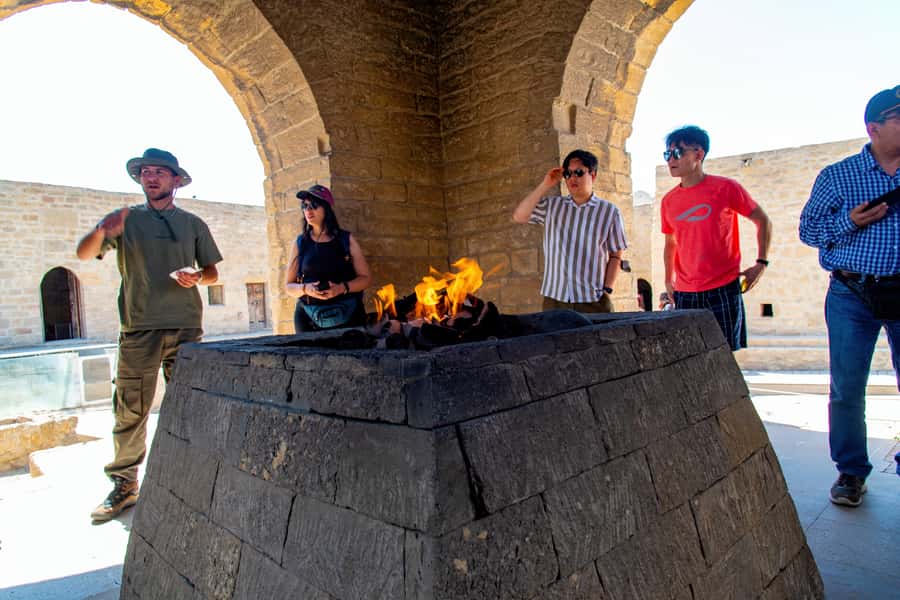 Baku: Atashgah Fire Temple & Burning Mountain Half-Day Tour - Why Baku’s fire sites matter