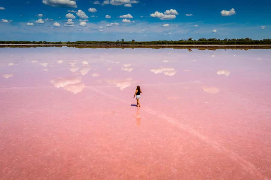 Baku: Candy Mountain, Pink Lake, Besh Barmag Dag and Mosque - A full day beyond Baku’s city walls
