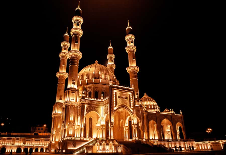Baku City Night Tour - Victory Park and the route back