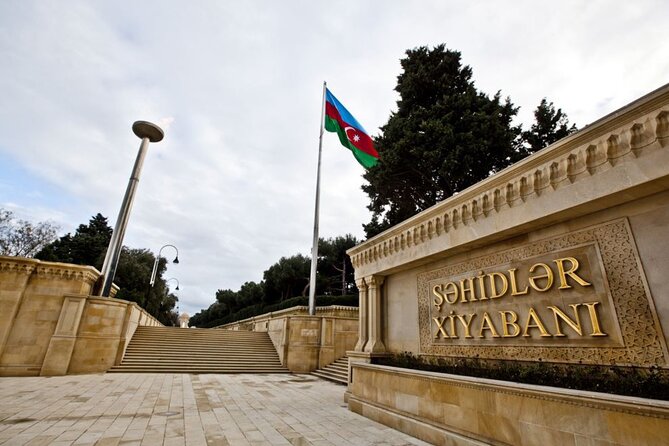 Baku City Tour with Guide Admission Include - What $47 buys you in Baku