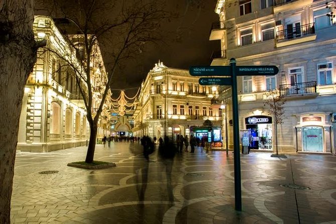 Baku Downtown Original Walking Tour - European and Soviet Baku in one walk