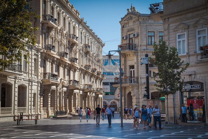 Baku Downtown Original Walking Tour - The Museum of Azerbaijani History and central monuments