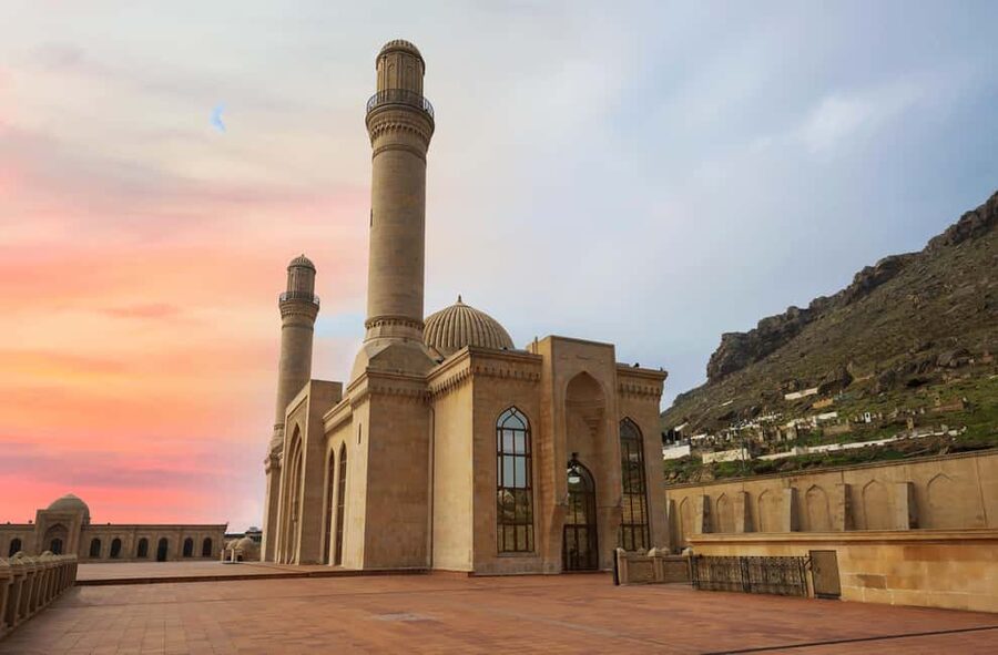 Baku: Gobustan and Absheron Adventure Tour - Who should choose this tour