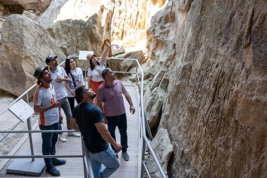Baku: Gobustan National Reserve Guided Trip - Private - Mud Volcanoes: Gobustan’s Oddest Stop