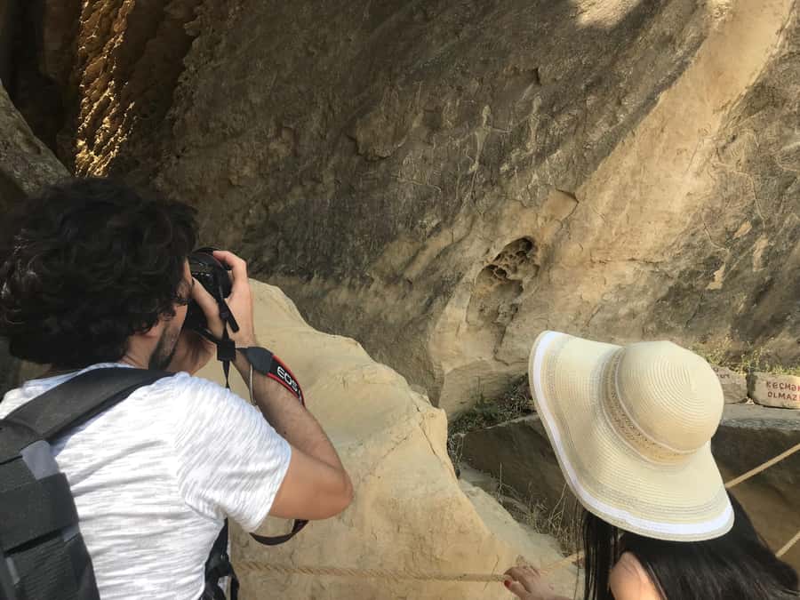 Baku: Gobustan, Volcanoes, Fire Temple and Yanardag Day Trip - The first oil well near Bibi-Heybat