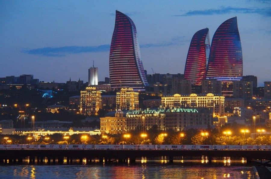 Baku Guided Night Tour - Key points at a glance