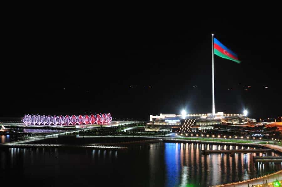 Baku Guided Night Tour - Flame Towers and the Alley of Martyrs
