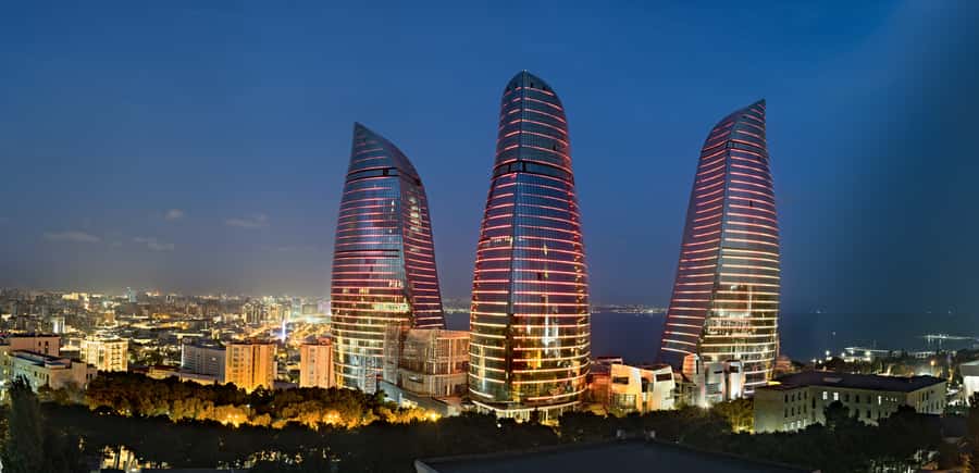 Baku Historical and modern tour in 2-3 hours+FREE Night tour - Why this short Baku tour works