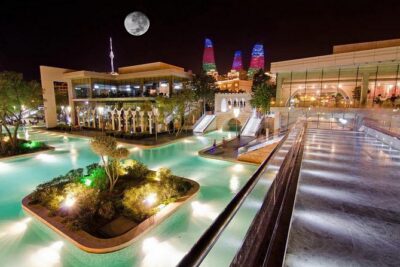 Baku Lights: the Night Tour illuminated by Baku lights