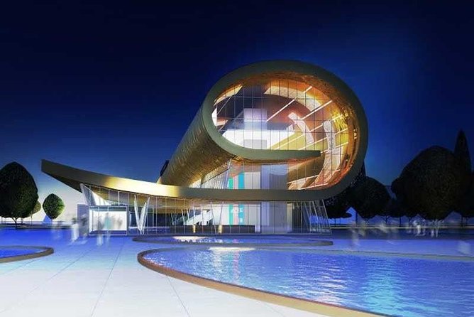 Baku Museums Tour - National Museum of History: the palace is part of the story