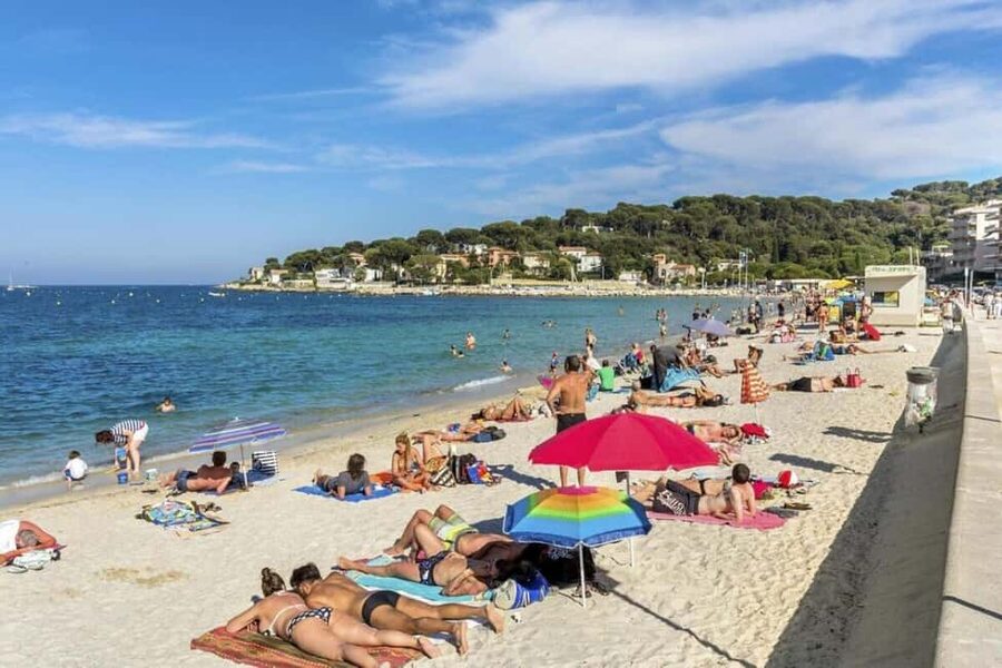 Baku Natural Beaches - Choosing The Sports Option