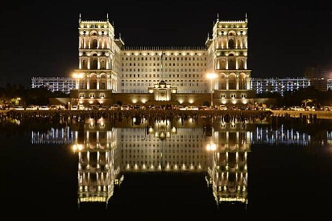 Baku night tour - Transport makes the route easier