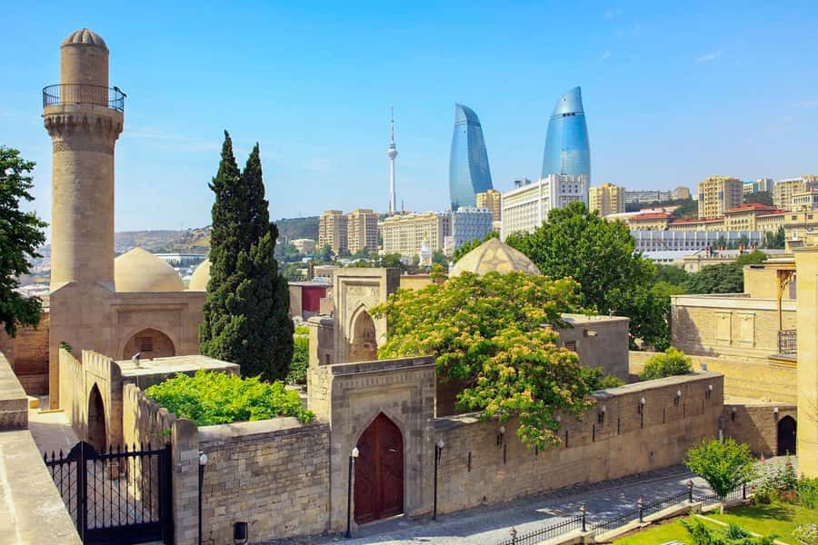 Baku: Old City Guided Walking Tour - A small museum with a very big claim