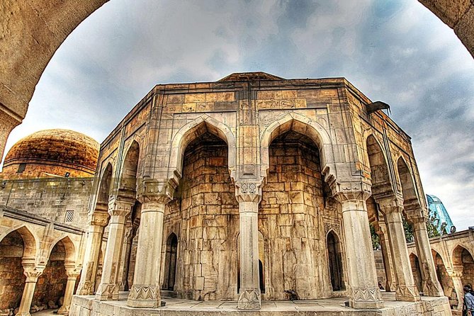 Baku: Old City Walking Tour - Why this Baku tour makes sense