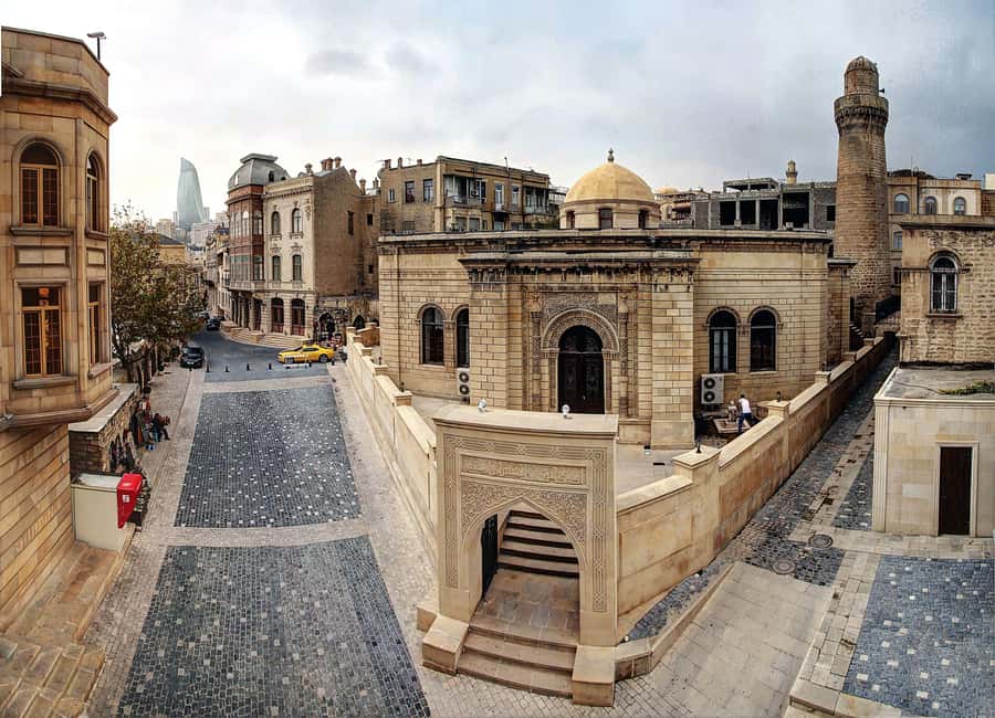 Baku Old Town Walking Tour - Small museums, local shops, and creative corners