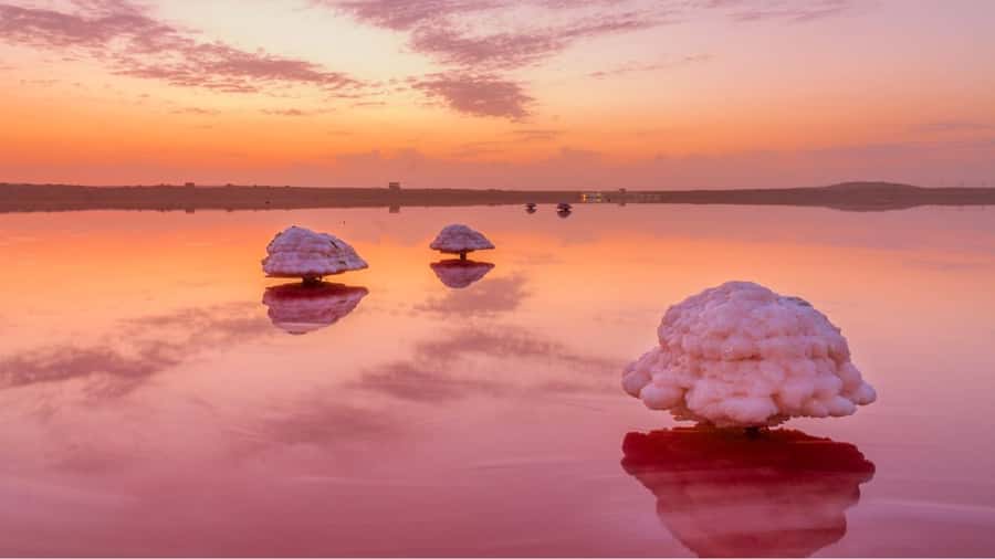 Baku: Pink Lake, Candy Cane & Beshbarmag Mountains - Why this Baku day trip is worth considering