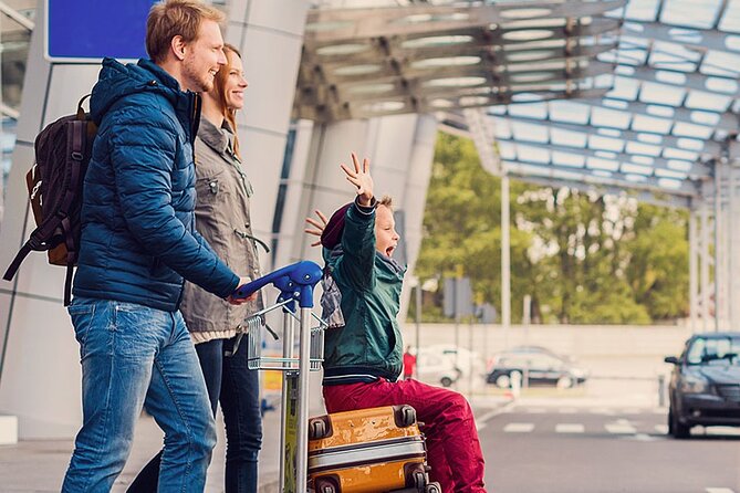 Baku Private Airport Transfer - Meeting your driver at Heydar Aliyev International Airport
