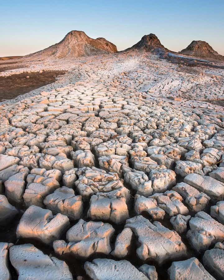 Baku: The Best 5 Sightseeing Spots Gobustan + Old City Tour - Gobustan reveals ancient life in stone