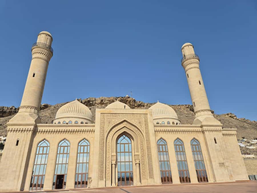 Baku: The Best 5 Sightseeing Spots Gobustan + Old City Tour - Yanar Dag burns from the hillside