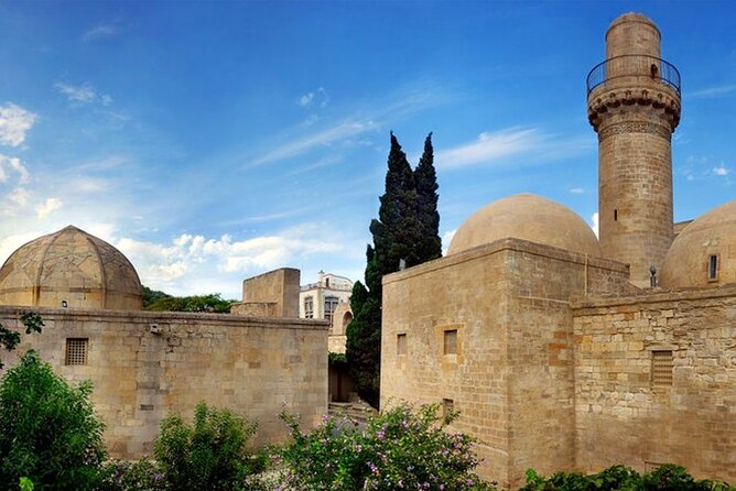 Baku Walking Tour (Old City) - City walls and medieval Baku
