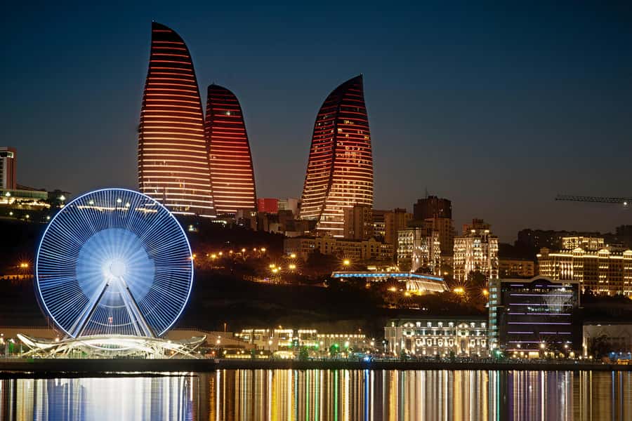 City Highlights Bike Tour - Deniz Mall and the Baku Eye