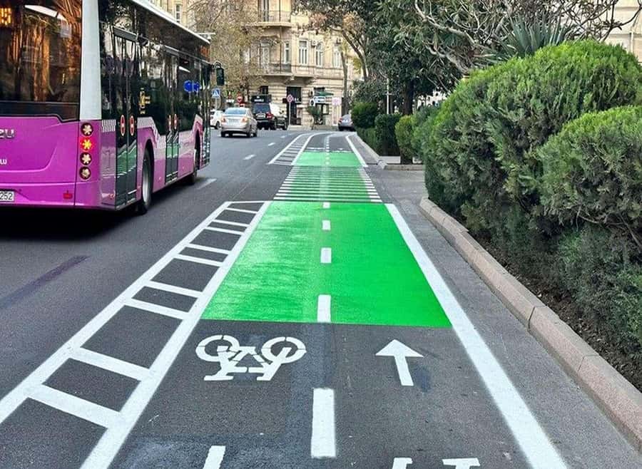 City Highlights Bike Tour - From Winter Park to Baku’s modern center