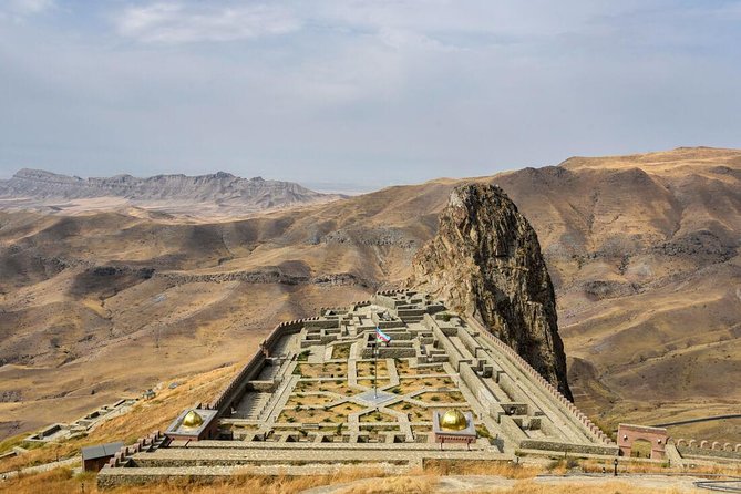 Day Tour from Nakhchivan to Alinja Castle, Ashabi Kahf and Khanegah Tomb - Fitness, clothing, and timing advice