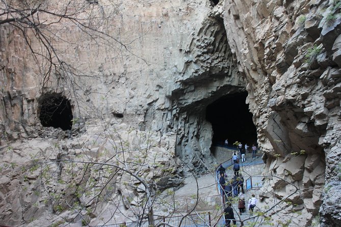 Day Tour from Nakhchivan to Alinja Castle, Ashabi Kahf and Khanegah Tomb - A short visit to Ashabi Kahf