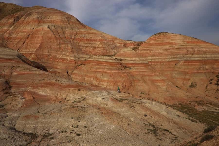 From Baku: Candy Mountains and Shahdag Tour - Khizi’s red and gold CandyCane mountains