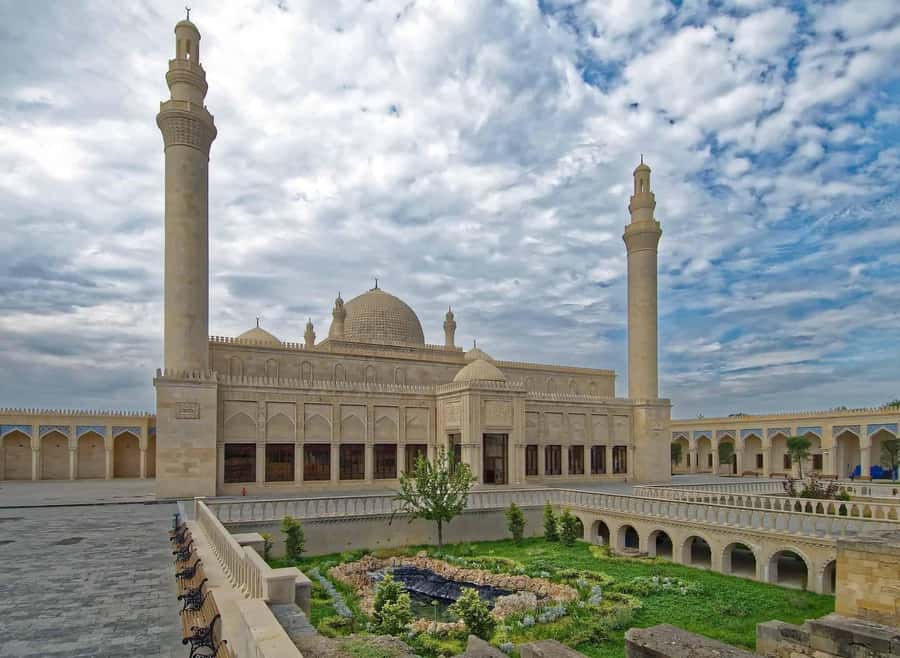 From Baku: Gabala Cable Car, Nohur Lake & Juma Mosque Trip - Starting at 9am with hotel pickup