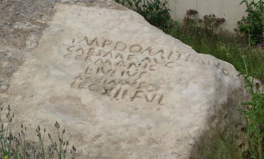 From Baku: Gobustan, Mud Volcanoes & Mosque Private Tour - Key points to know before booking