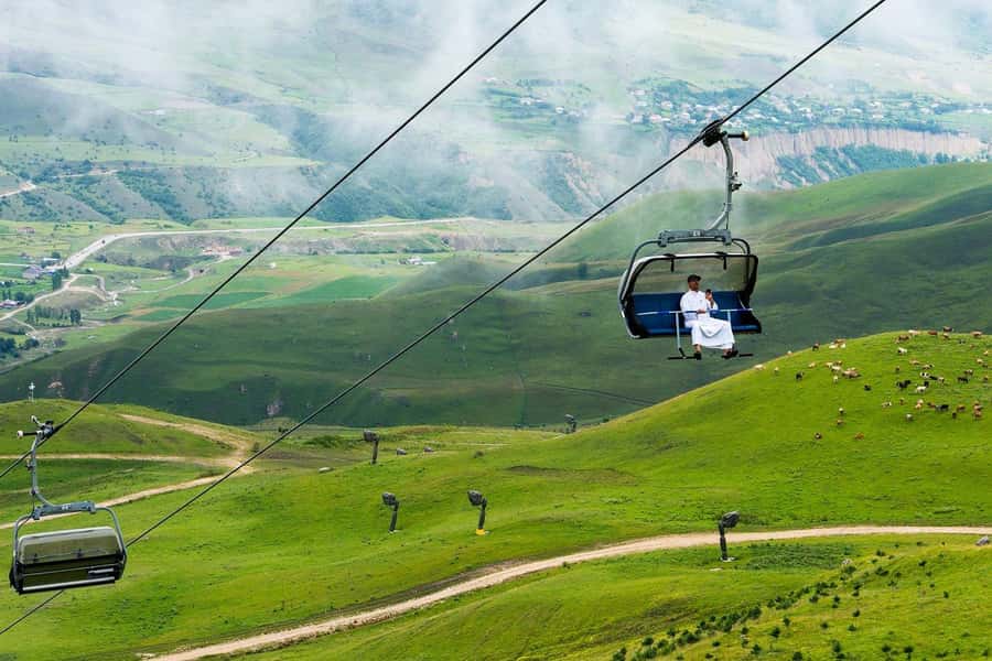 From Baku: Private or Shared Quba & Shahdag Trip with Lunch - Candy Cane Mountains: 40 minutes of color