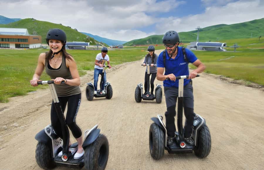 From Baku: Private or Shared Quba & Shahdag Trip with Lunch - Shahdag Mountain Resort: three hours for rides and views