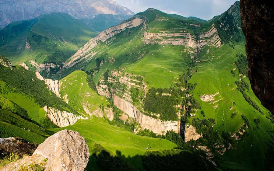 From Baku: Private or Shared Quba & Shahdag Trip with Lunch - The road from Baku to the Pink Mountains