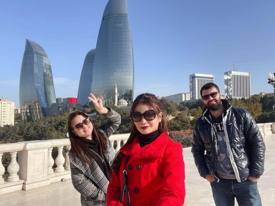 Full Day Baku tour - Carpet Museum and the art of Azerbaijani weaving