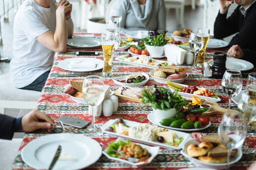 Full-Day City Tour of Baku with Azerbaijani Lunch - Azerbaijani kebabs and a local market