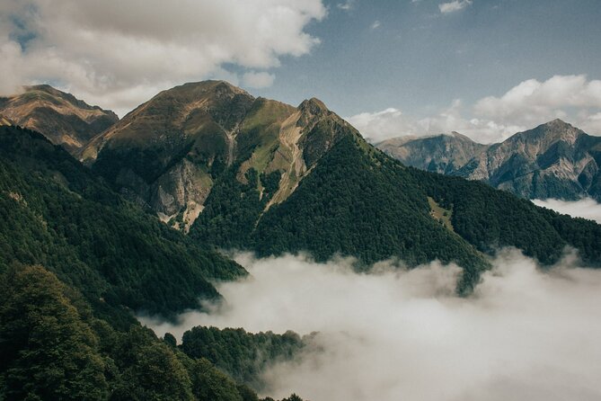 Full Day GABALA Tour with Mountains, Lakes and Waterfalls - Shamakhi Juma Mosque and 1,200 Years of Faith