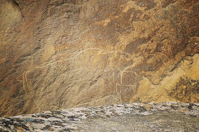 Full day Gobustan & Absheron Tour (Group or Private) - The museum gives Gobustan a clearer frame