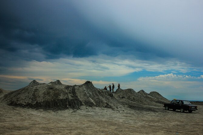 Gobustan and Mud volcanoes PRIVATE TOUR - What the private format really gives you