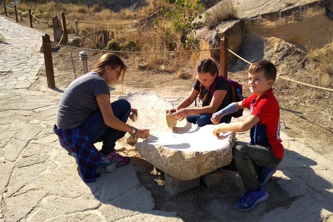 Gobustan & Mud, Fire Temple, Burning Mountain (Group & Private) - Bibi-Heybat Mosque: a brief but meaningful stop